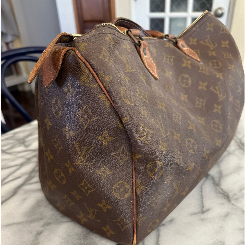 Louis Vuitton Speedy 30